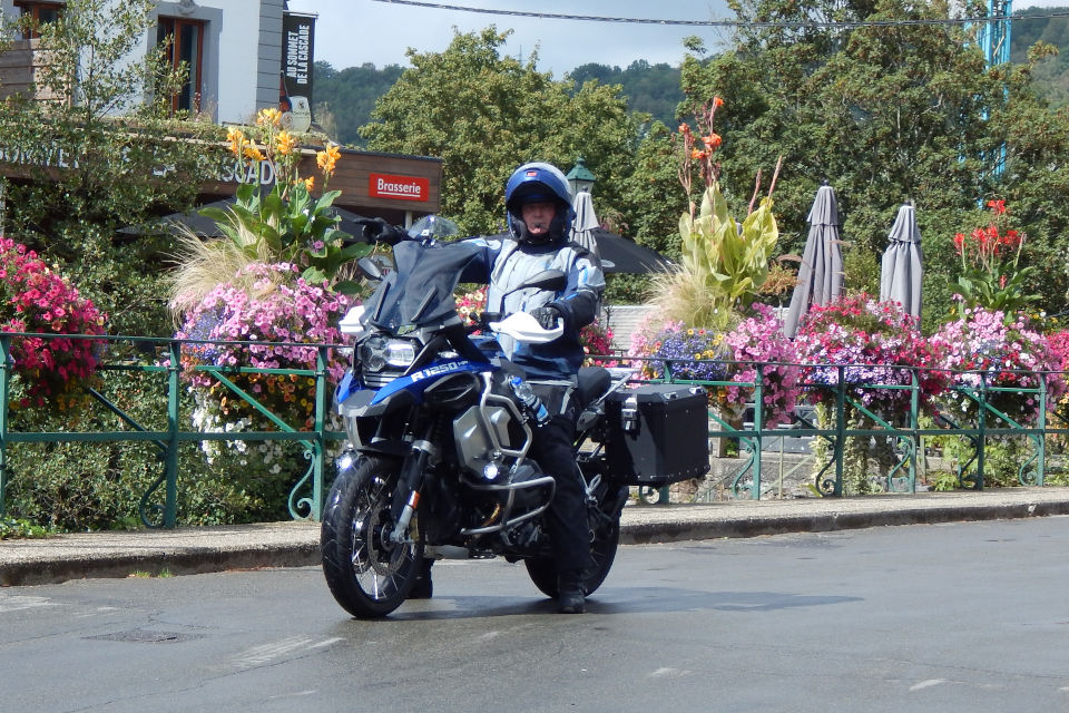 Motorrijbewijspoint Hardenberg examengarantie AVB en AVD